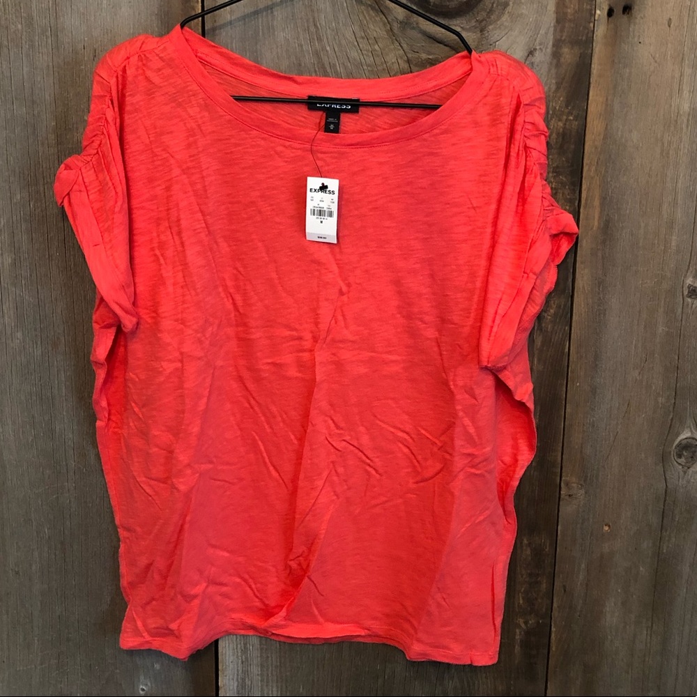 Express Tee in Cayenne Orange Size Medium - Picture 1 of 14